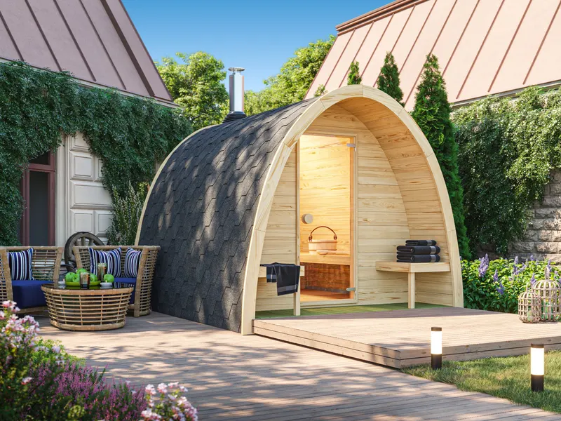 Fjordholz Pod-Sauna 300 als Bausatz, moderne Außensauna in Pod-Form.